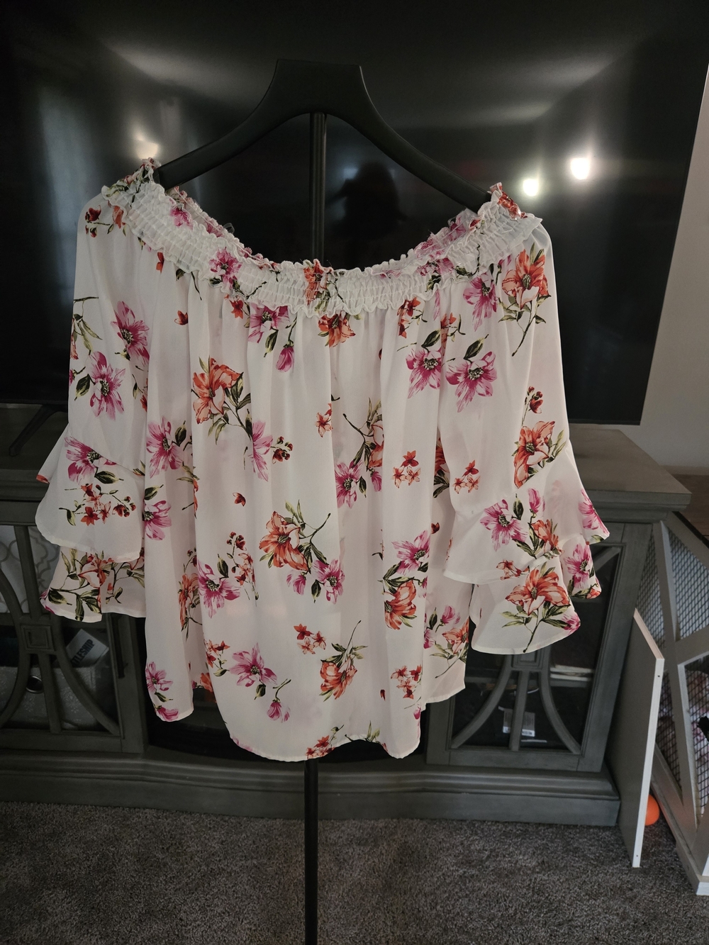 NWT-Vine & Love White Off-Shoulder Blouse with Pink & Coral Floral Print